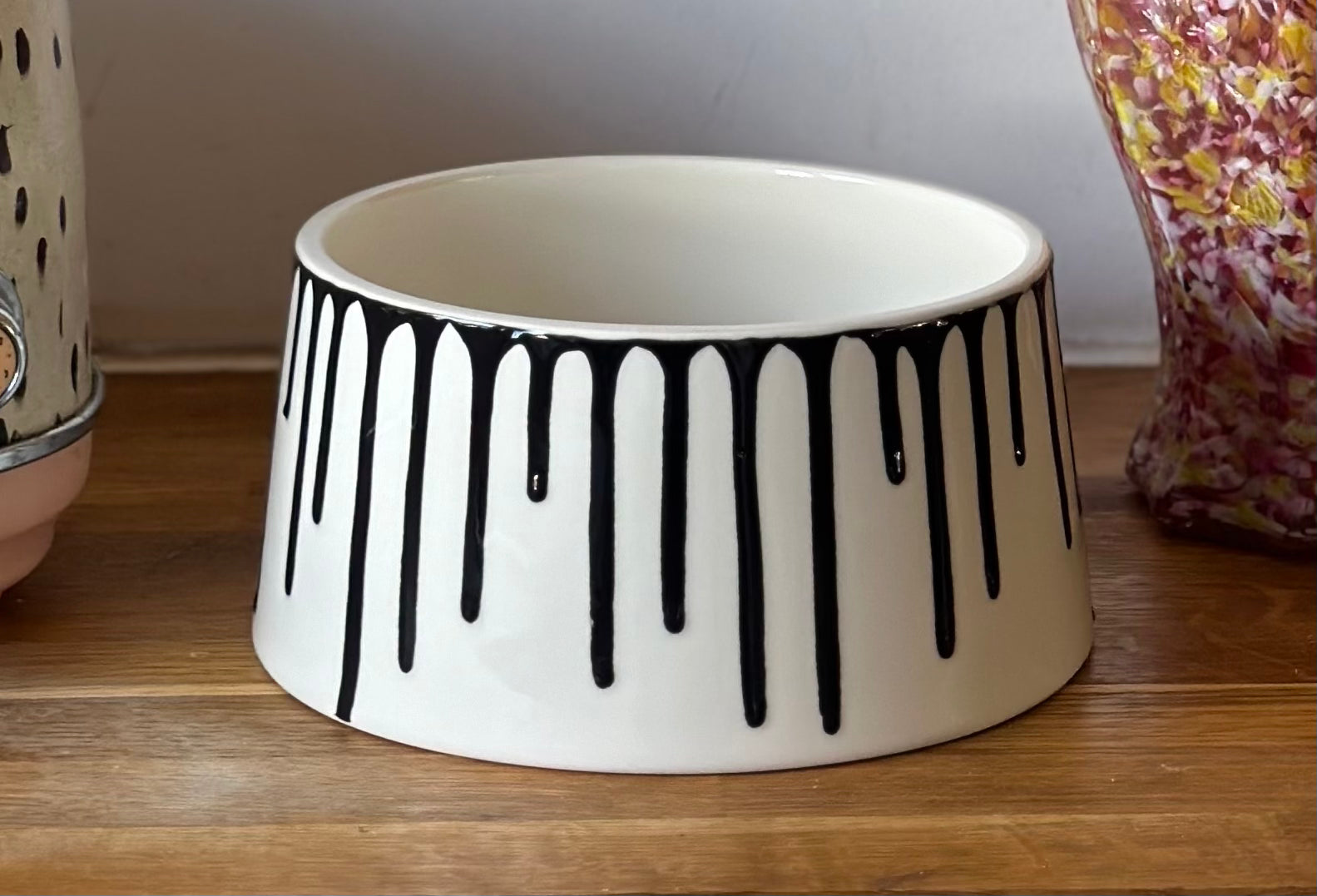 ⁠ ⁠Earthenware Bowl - Black Drip Glaze