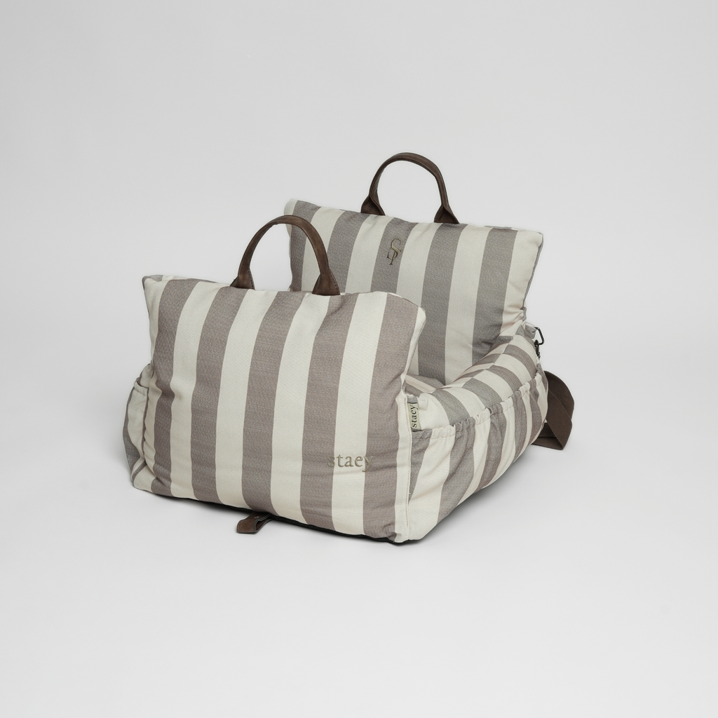 Lara Dog Striped Car Seat